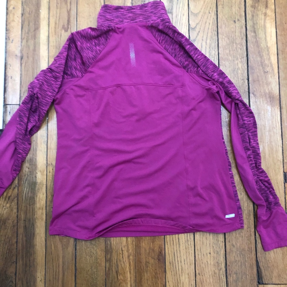 Active top - Picture 5 of 10